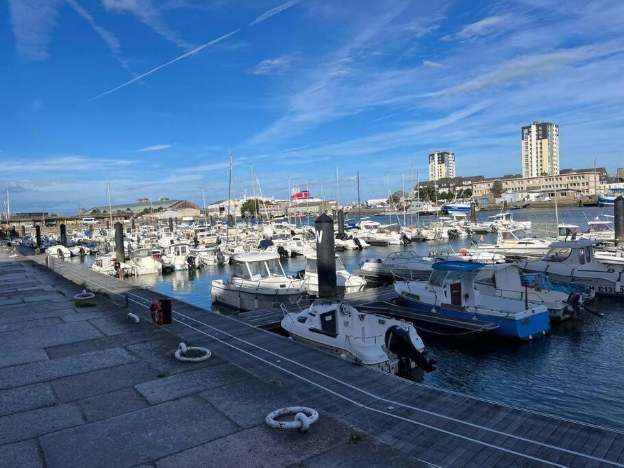 - New - Le Cherblue - Wifi / Netflix Cherbourg-en-Cotentin Exterior foto